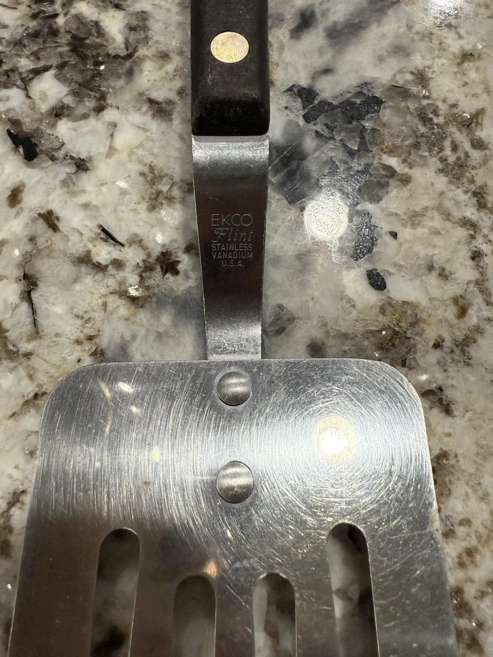 Espátula corta ranurada de vanadio Ekco Flint Turner de acero inoxidable EE. UU. Foto 3 de 3