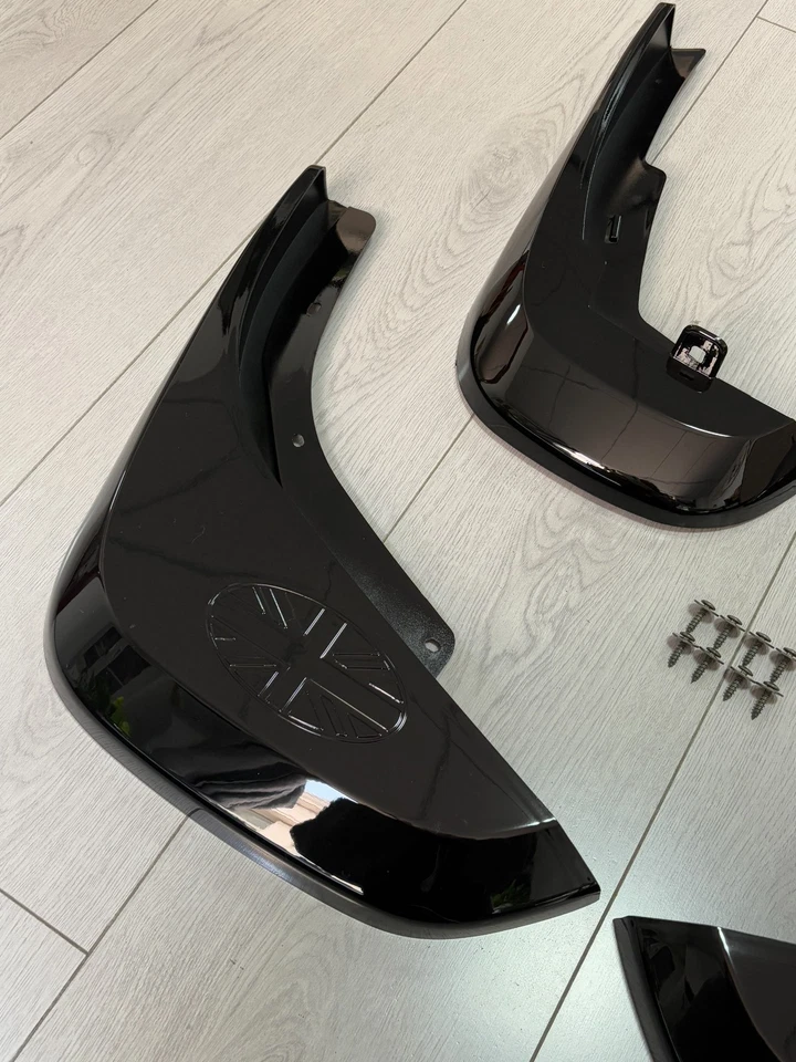 FOR LAND ROVER DEFENDER 90 110 2020+Gloss BLACK FLAPS MUDFLAPS MUDGUARDS FENDER - Image 4 of 4