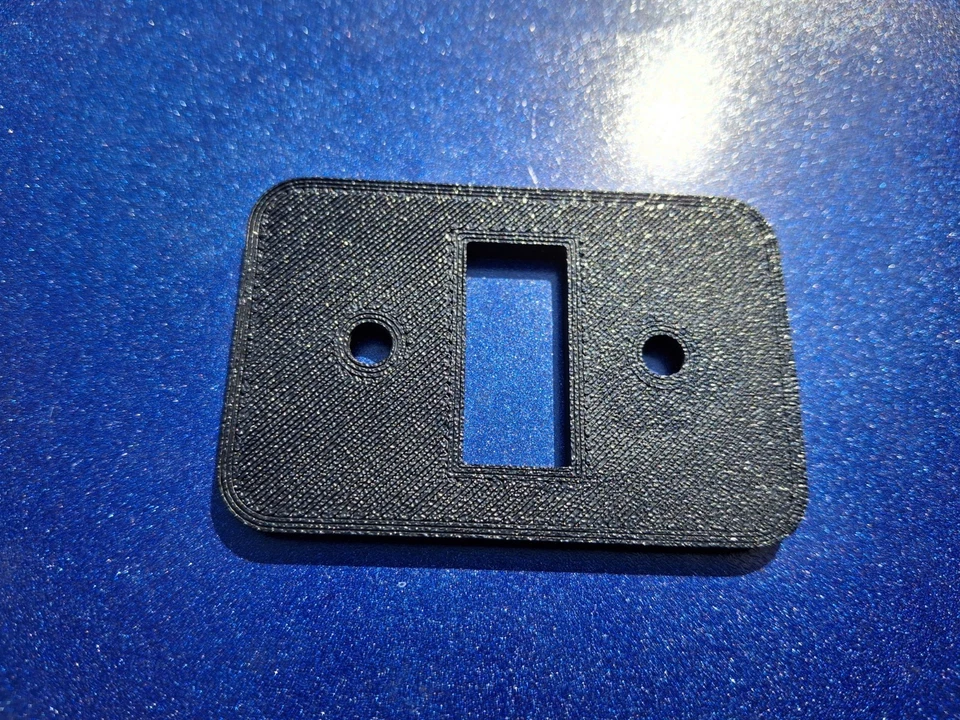 Bisel de liberación trasero asiento plástico Corvette 1994-1996 negro GM 10262345 Foto 2 de 4