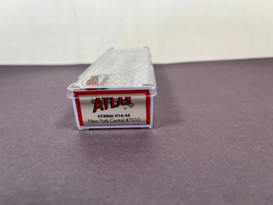 Atlas N Scale Train Locomotive Engine 52066 H16-44 New York Central 7010 - Image 3 of 4