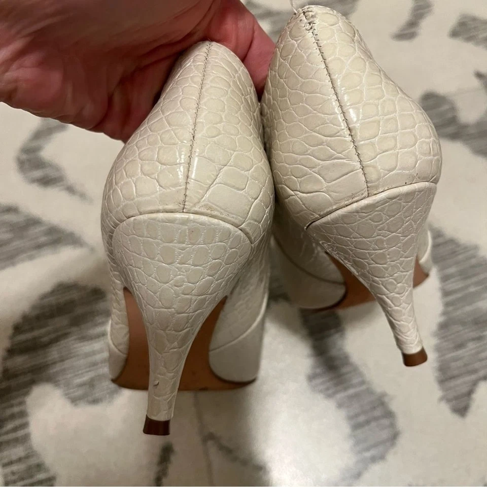 Tory Burch Georgina Croc Embossed White Patent Leather Pointy Toe Ankle Booties - Image 3 of 4