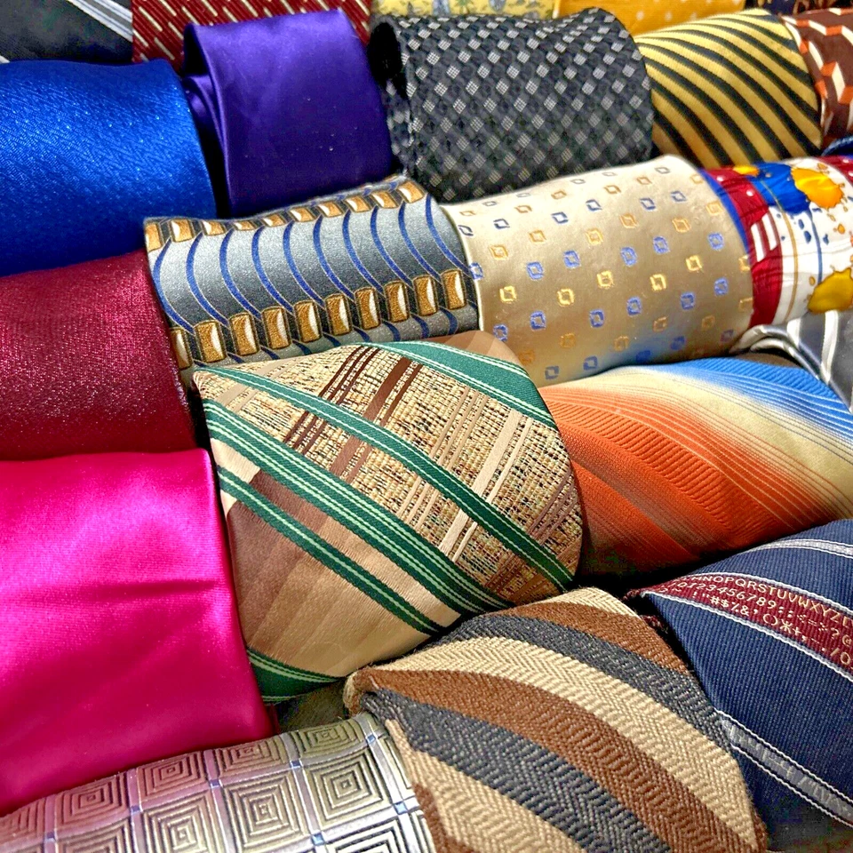 50 Neckties Good Mix Wear Quilting Craft Cutter Wholesale Tie Lots - Image 4 of 4