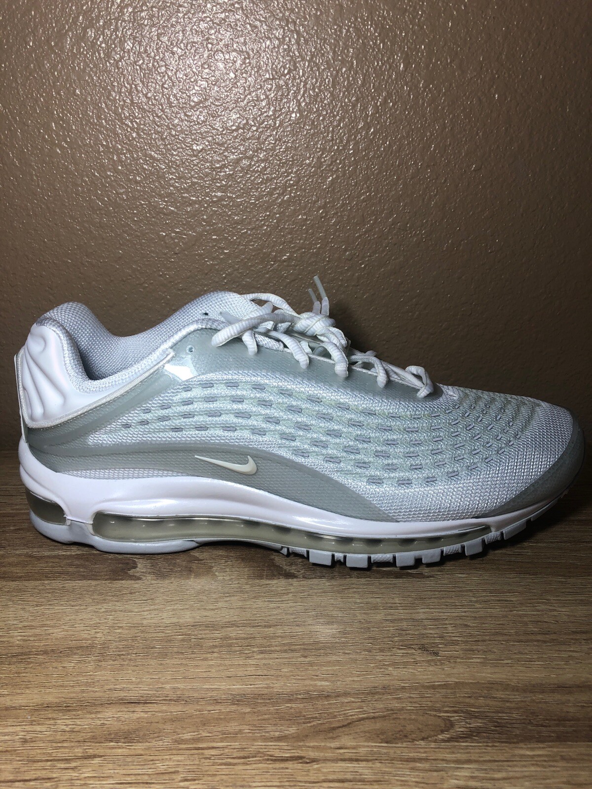 air max deluxe pure platinum