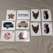 10 Stranger Things Pizza Stickers 1 Shiny 9 regular WSQK dented