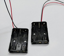 New PAIR of 3 AAA Battery Holder Box 4.5VDC With 6'' Leads. 12BH431-GR Mouser.