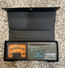 Boss Chromatic Tuner TU-12 with case Vintage Digital Processing