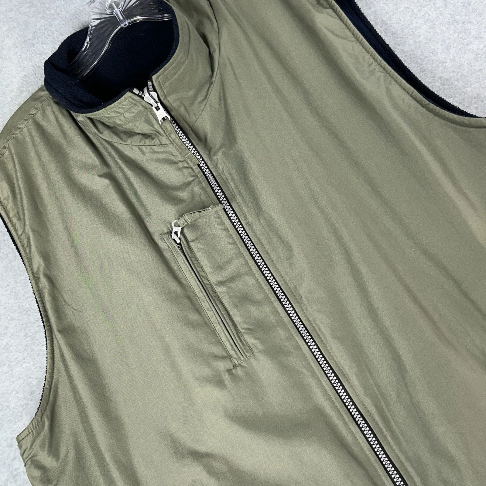 Free Country Vest Men L Green Reversible Navy Fleece Outdoors Hiking Zip Pockets