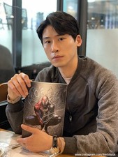 InHyuk Lee - Remarque