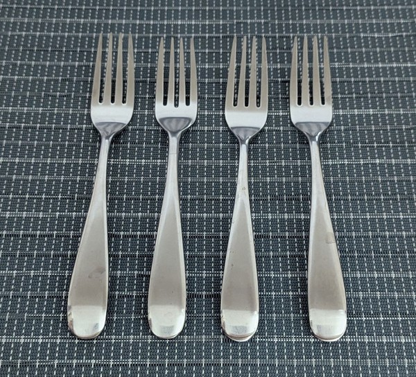 4 tenedores de cena satinados Ikea Loja 22422 cubiertos de acero inoxidable
