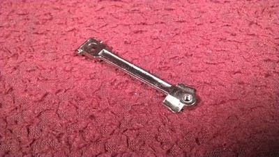 #2 LIONEL 18000/#8977 B6 0-6-0 STEAM SWITCHER - 227-70 DRIVE ROD