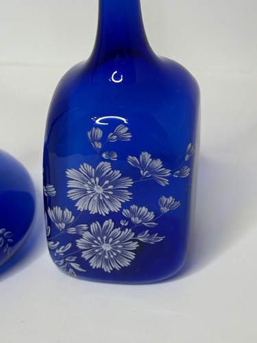 Set 2 Bottiglie Profumo Vintage Vetro Dipinto Blu Cobalto Floreale Delicate - Foto 5 di 14