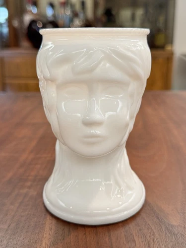 Vintage Milk Glass Woman Head Vase Planter 5 Inches Tall Excellent Condition