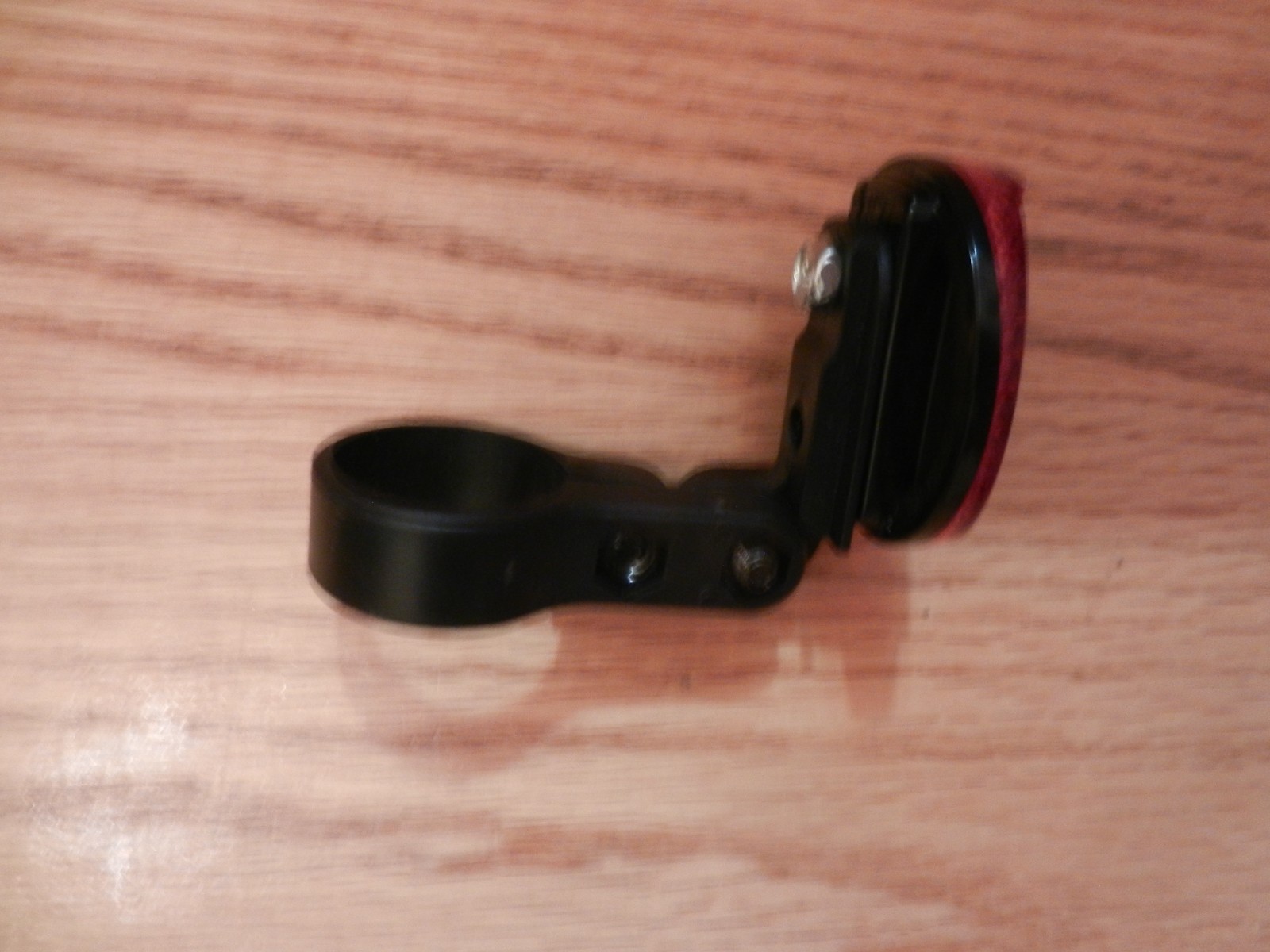 Red Rear Reflector With 27.2mm Bicycle Seat Post Mount  BRAND NEW