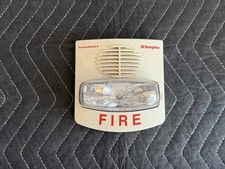 Simplex 4906-9129 Fire Alarm Horn Strobe White Wall Mount USED