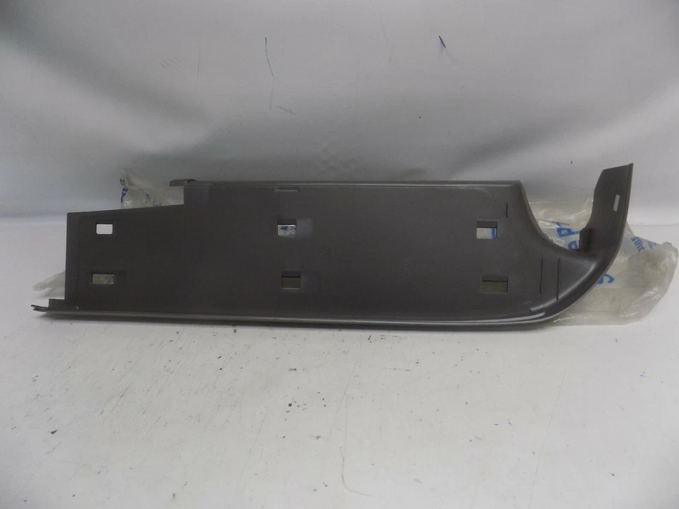 Новый оригинальный производитель 2000-2002 Lincoln навигатор крышка молдинг в сборе YL7Z-16N454-BA - Изображение 2 из 3