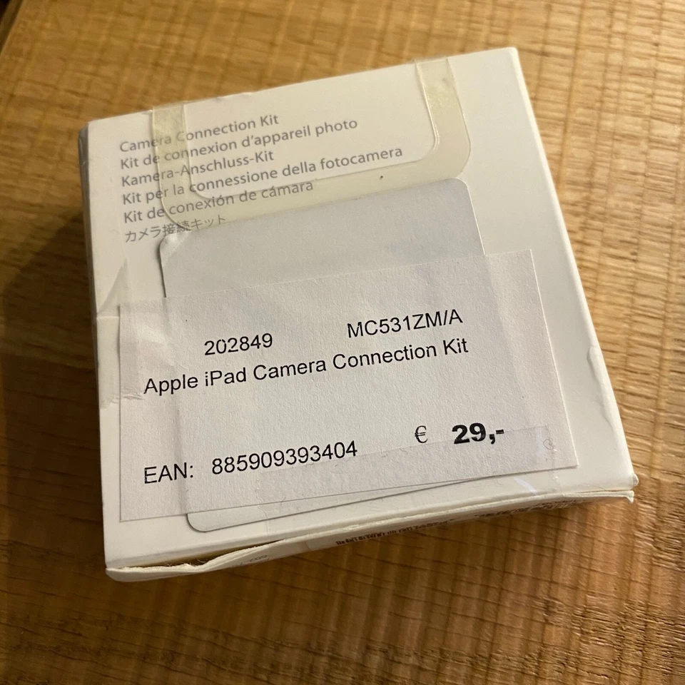 Apple iPad Camera Connection Kit Model A1362 A1358 MC531ZM/A - Brand New - Image 4 of 4