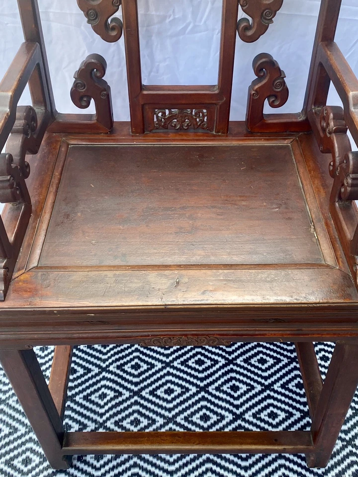 Silla trono de madera dura Hongmu tallada a mano finales del siglo XIX dinastía Qing Foto 3 de 4