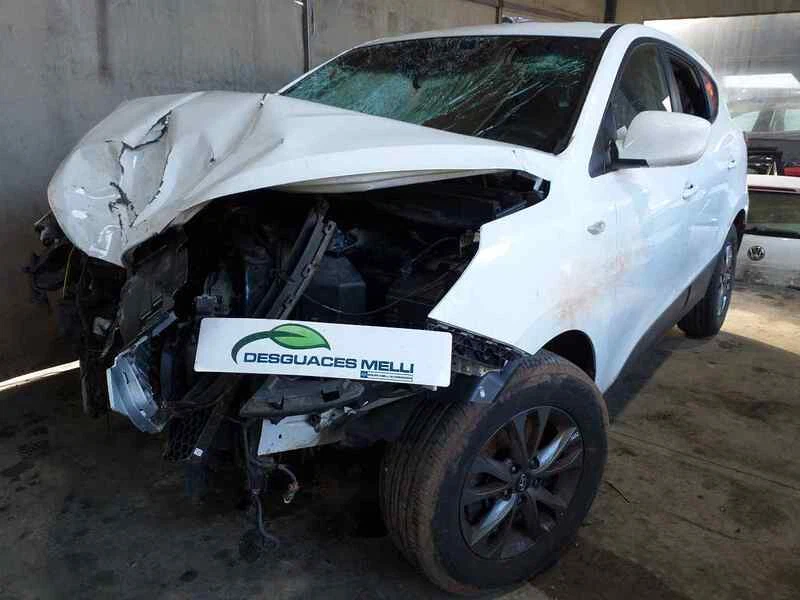 853422S000 ASIDERO TECHO TRASERO IZQUIERDO para HYUNDAI IX35 1.6 2009 6048374 - Imagen 2 de 4