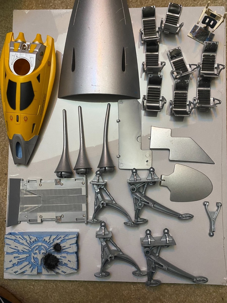 Naboo  Starship スターウォーズ Naboo N-1 Starfighter | Star Wars Databank | StarWars.com