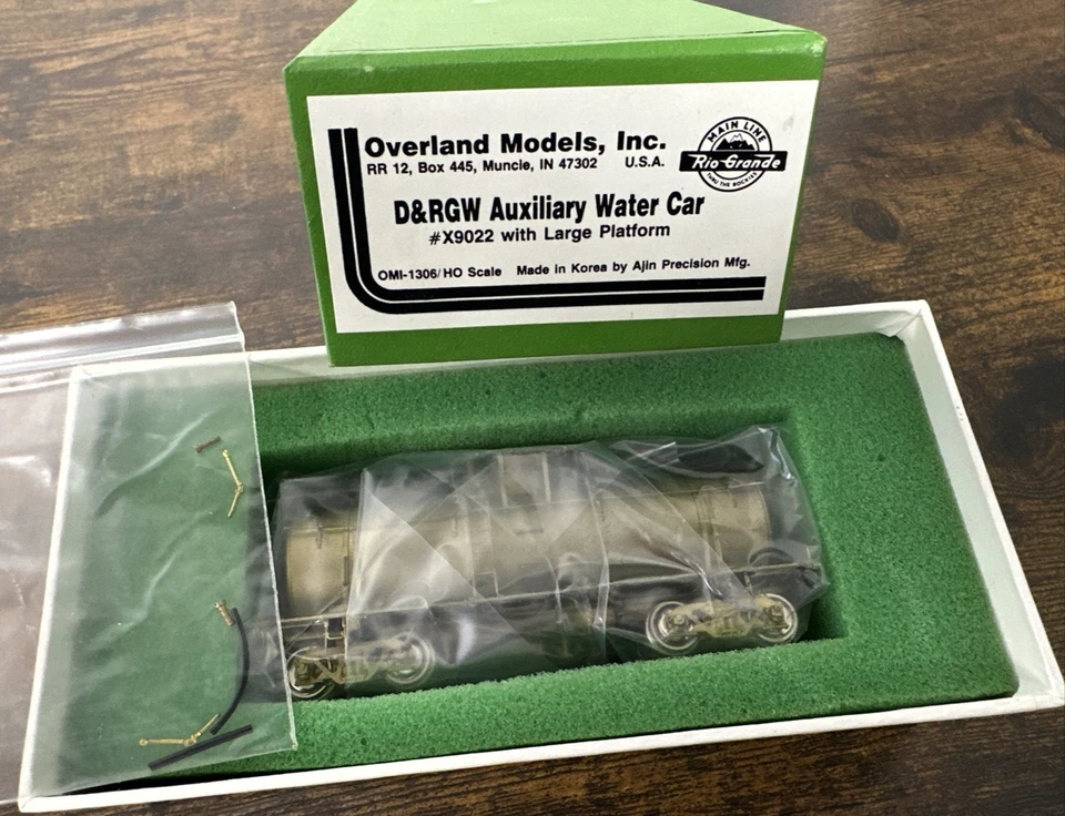 Overland Models HO Brass #1306 D&RGW Auxiliary Water Car #X9022 w/Large Platform - Image 2 of 4