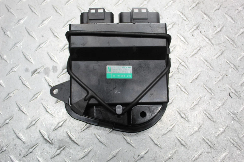 Yamaha FZ1-S 2006 ECU Foto 2 de 4