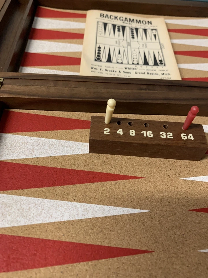 Vintage DRUEKE Magnetic BACKGAMMON Set #8000 w/box-NO DICE! -VERY RARE! - Image 4 of 4