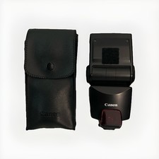 Canon flash Unit With Case - Untested