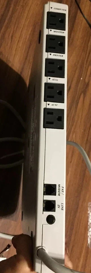 Supresor de sobretensiones vintage 5 tomas de corriente grifos voltaje transitorio Pt-014m  Foto 3 de 4