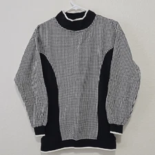 - Gitano Black and White Turtleneck Sweater with Elegant Design M