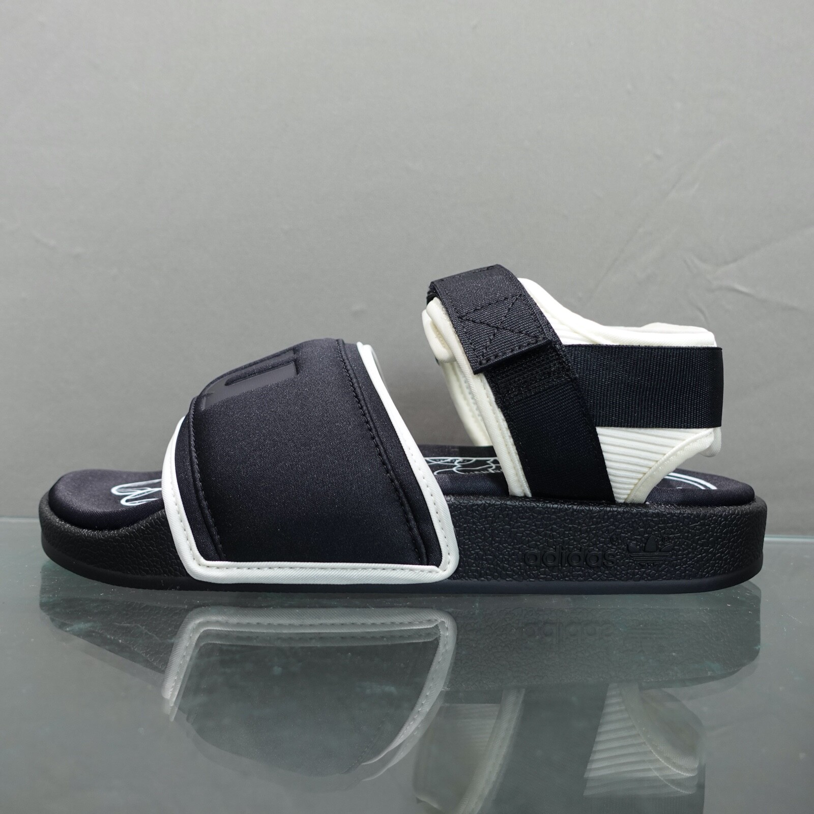 Женские босоножки Adidas Adilette 2.0 8 размера, повседневная обувь, черный #892