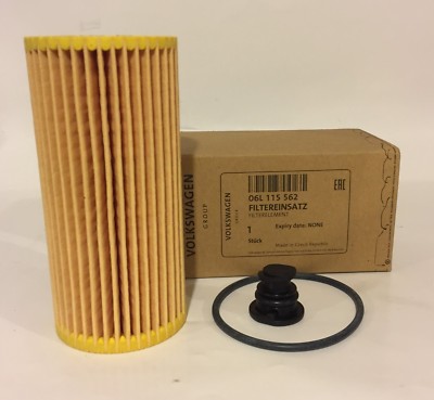 GENUINE OEM VW AUDI SKODA  OIL FILTER 06L115562B + Plastic Drain Plug 06L103801