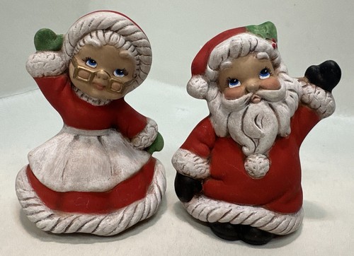 Vintage Nostalgic Waving Christmas Figurines Mr & Mrs Claus Hand-painted Ceramic - Picture 1 of 10