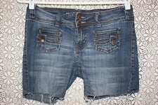 Hydraulic Low Rise Distressed Cutoff Shorts Size 9/10 30X4.5