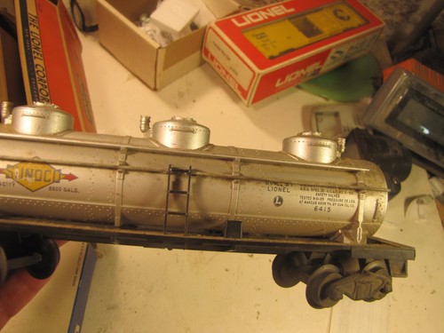 Lionel 6-6415 Three Dome Tank Car in original box - Picture 3 of 18