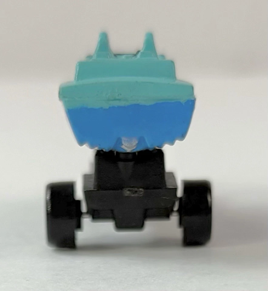 1987 Micro Machines Galoob Turquoise Pink Blue Debby Speed Boat & Trailer LOOSE - Image 4 of 4