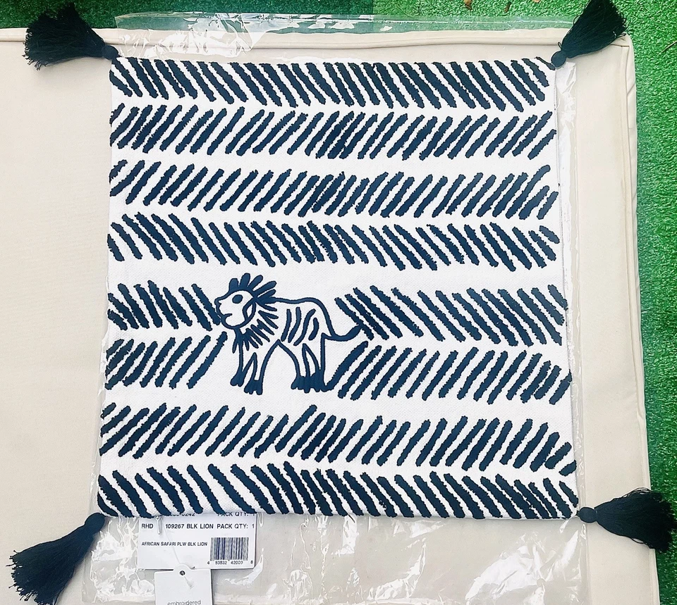 NEW RH Restoration Hardware EMBROIDERED AFRICAN SAFARI ANIMAL PILLOW COVER - Image 2 of 4