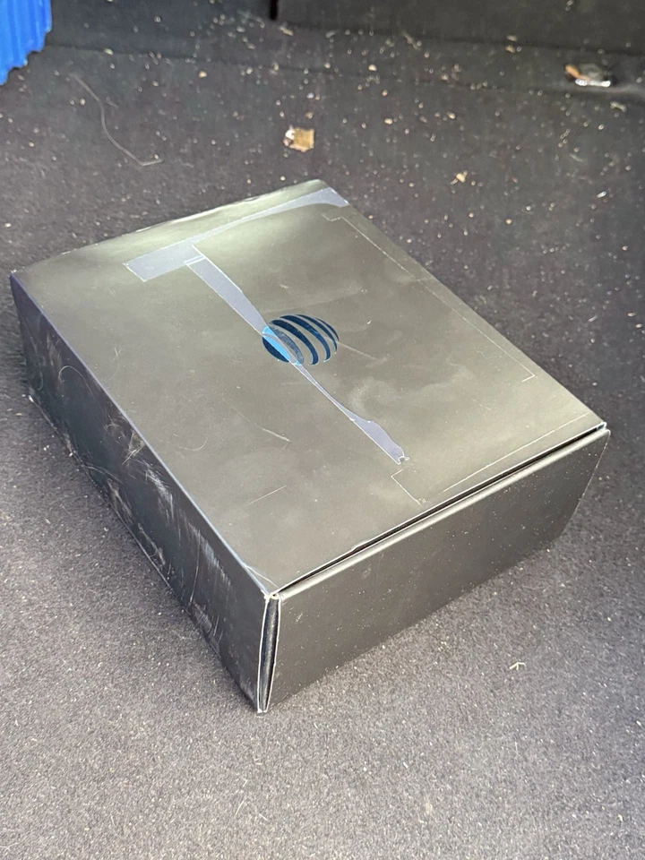 New AT&T DirecTV C71KW‑200 Osprey Streaming Box & Remote 60075 Sealed - Image 3 of 4