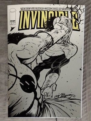 INVINCIBLE #1 REPRINT - DANIEL WARREN JOHNSON FELIX ART FOIL IN HAND SHIPS NOW