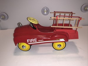 hook and ladder pedal car