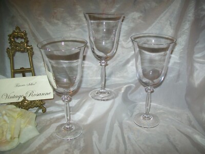 Crystal Wine Glasses Set of 5 Elegant Tall 9'' x 4'' Opening Lovely Design 10 oz C