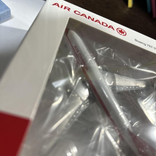 Air Canada Boeing 767-200 Model 1/500 Scale Herpa High Detail Miniature - Picture 2 of 2
