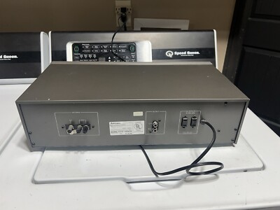 Tuner stéréo Mitsubishi FM DA-F30 TESTÉ ET FONCTIONNEL