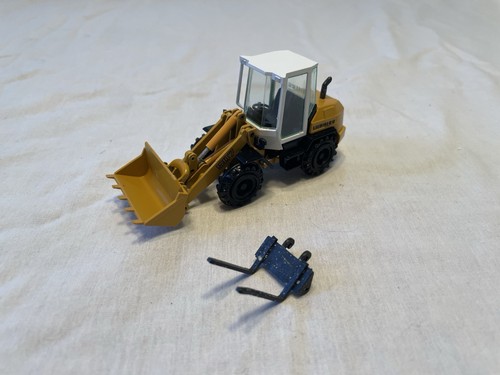 Conrad No. 2883 Liebherr Wheel Loader L 507 With Forks | eBay
