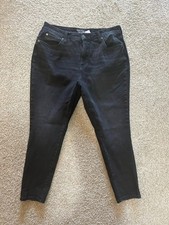 Time and Tru Women's High Rise Curvy Jeans, Black, Size: 14