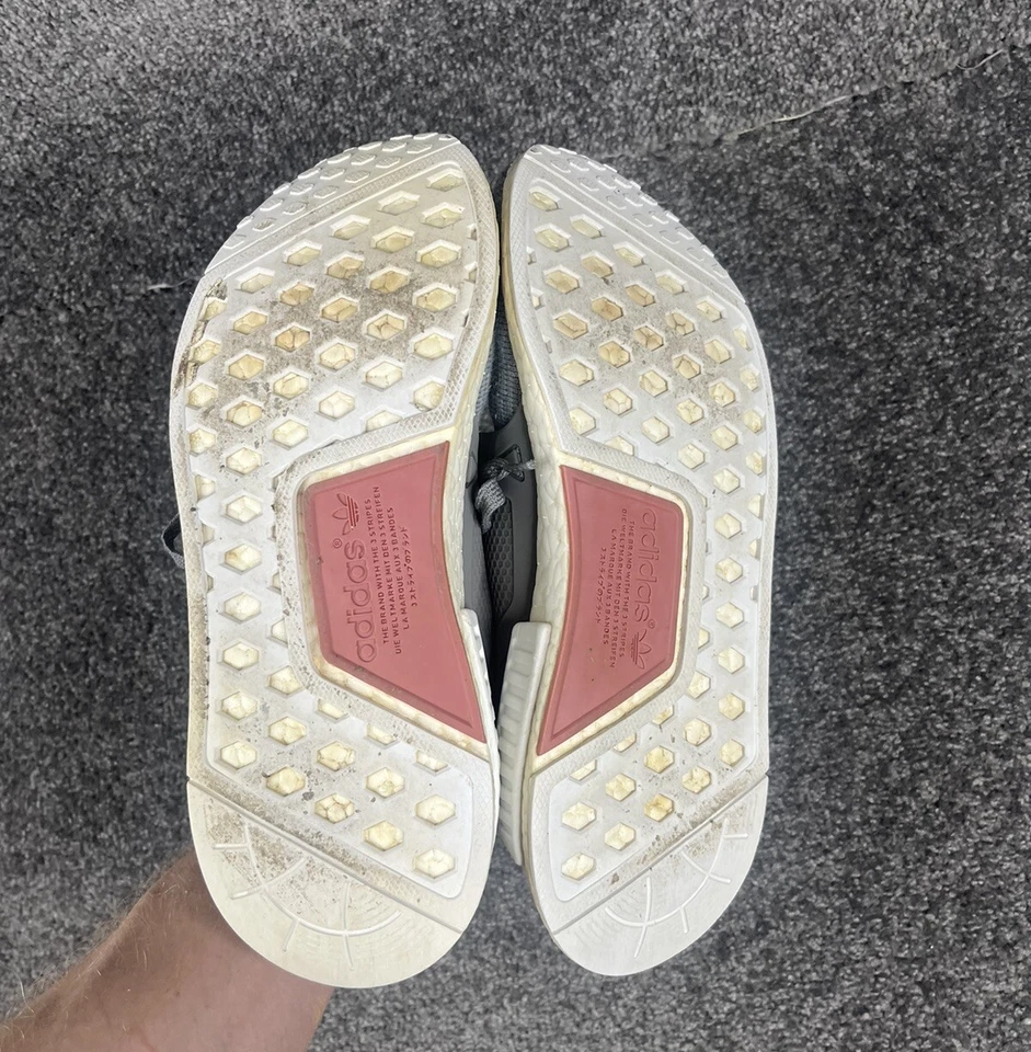 Adidas Originales NMD XR1 Mujer EE. UU. 8.5 Gris Zapatos para Correr Entrenador Cruzado Tenis Foto 4 de 4