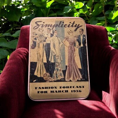 Simplicity Vintage Tin Box Featuring 1956 Fashion Forecast Bristol Ware (S601)