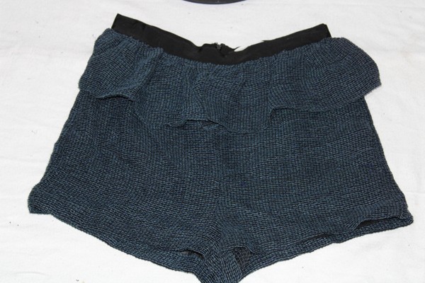 Damen Hose Bermuda Shorts Bcbgeneration Kurze Hose Blau Schwarz Boucle 34 Neu-image