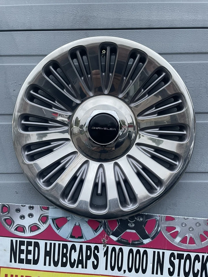 1994-96 Chrysler New Yorker  Concorde Lhs 17”Hubcap OEM  Beautiful Used 1 Cap - Image 2 of 4