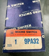 Micro Switch 9PA32 Oil Tight Limit Switch Kit (NIB)