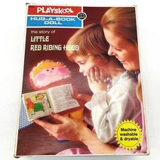 De colección Playskool Caperucita Roja Abrazo un Libro Libro Libro de Cuentos Muñeca Caja Original 1973